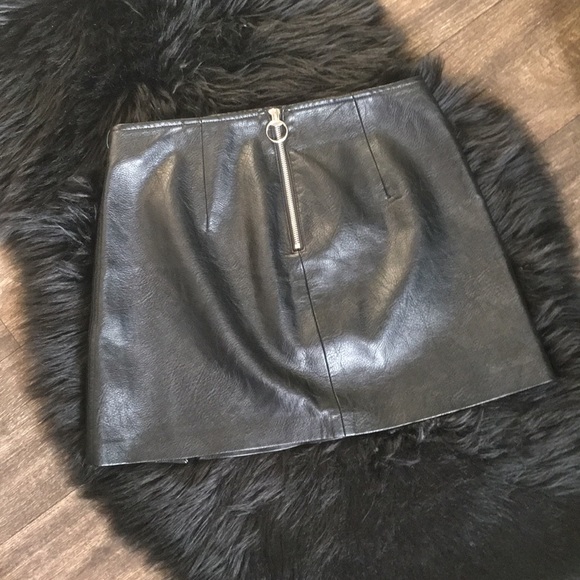 Blank NYC Dresses & Skirts - 🖤BLANKNYC} mini faux leather!